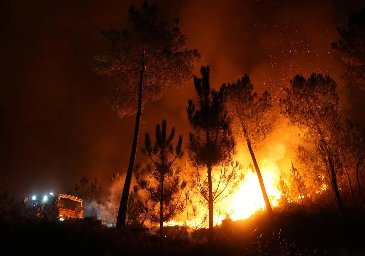 Feuer in A Touza, Ourense.