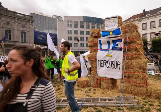 Proteste am vergangenen Freitag gegen das Abkommen vor dem EU-Parlament in Brüssel.