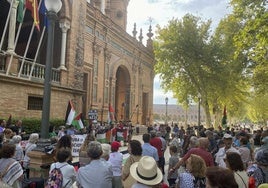 Große Zustimmung am Dienstag in Sevilla für die von der Regierung getroffenen Maßnahnen.