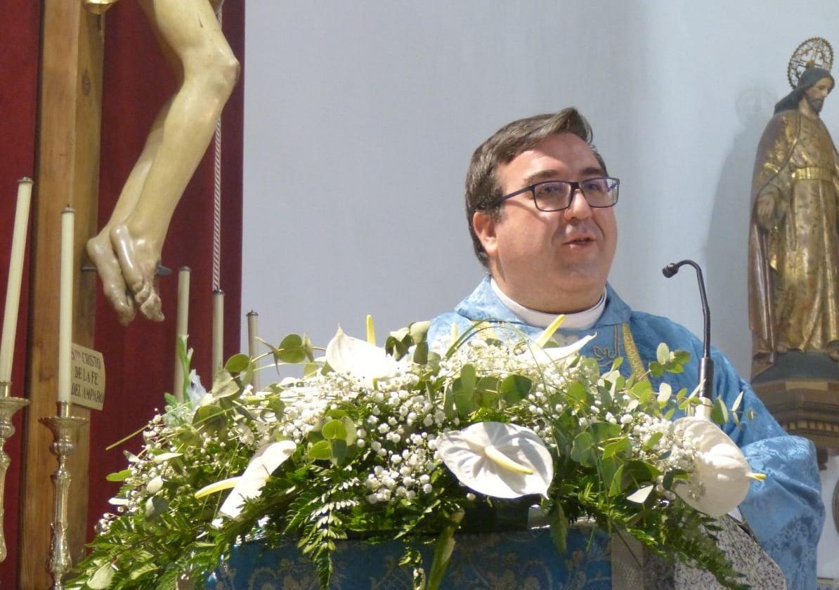 Mit Drogen in Torremolinos festgenommener Priester war in Begleitung mehrerer junger Männer