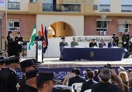 Der Stadtrat für öffentliche Sicherheit, José Eduardo Díaz, während seiner Rede bei der Veranstaltung.