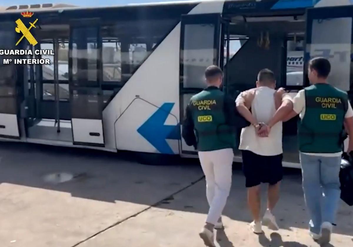 Spanien gelingt zusammen mit der kolumbianischen Polizei wichtiger Schlag gegen Kokain-Schmuggler