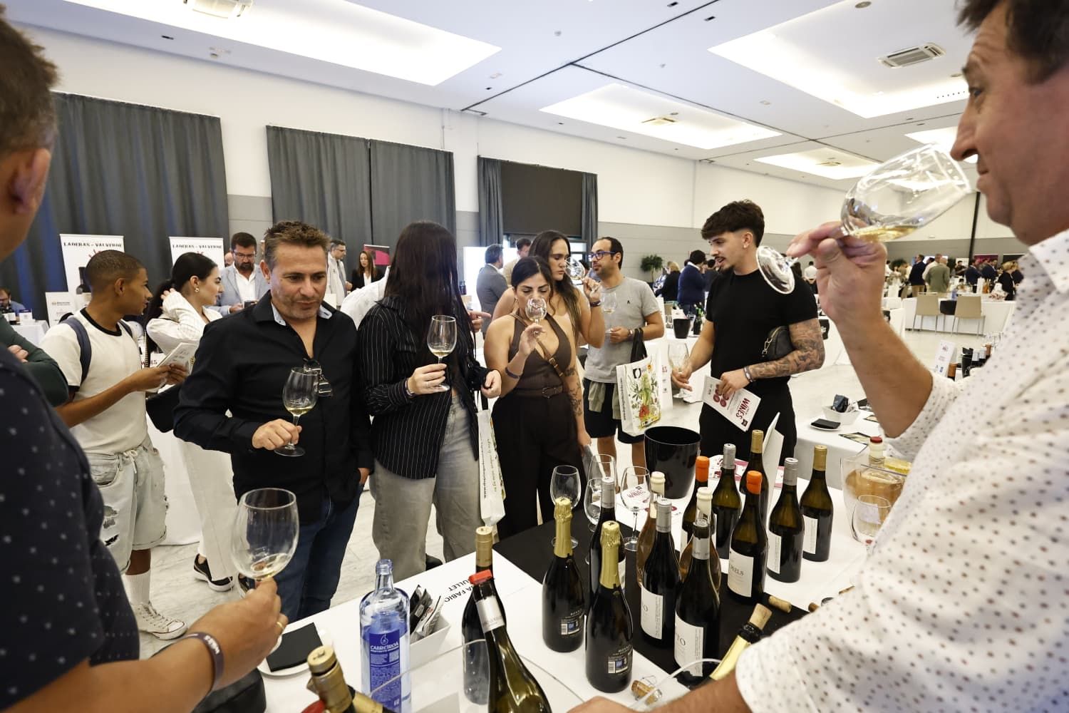 Die besten Fotos von SUR Wines &amp; Gourmet 2025