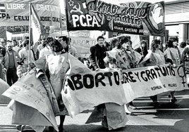 Das Gesetz von 1985 war nicht zufriedenstellend: Frauen waren weiter großen Belastungen ausgesetzt.