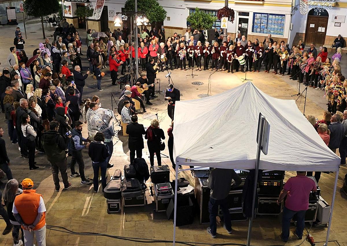 Imagen secundaria 1 - Weihnachtsbelechtung von Torrox komplett eingeschaltet