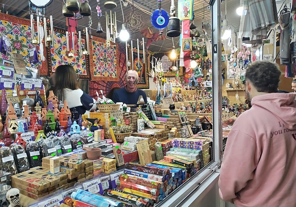 Weihnachtsmarkt am Paseo del Parque in Málaga wieder geöffnet