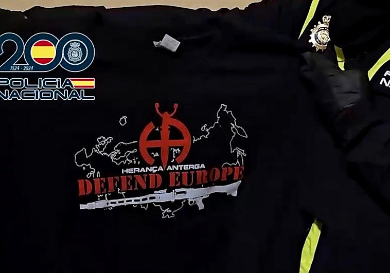 Bild der beschlagnahmten Utensilien von «The Base».