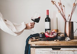 Wein steht im Mittelpunkt der Messe für Gastronomie und Handwerk in Benalauría in der Serranía de Ronda