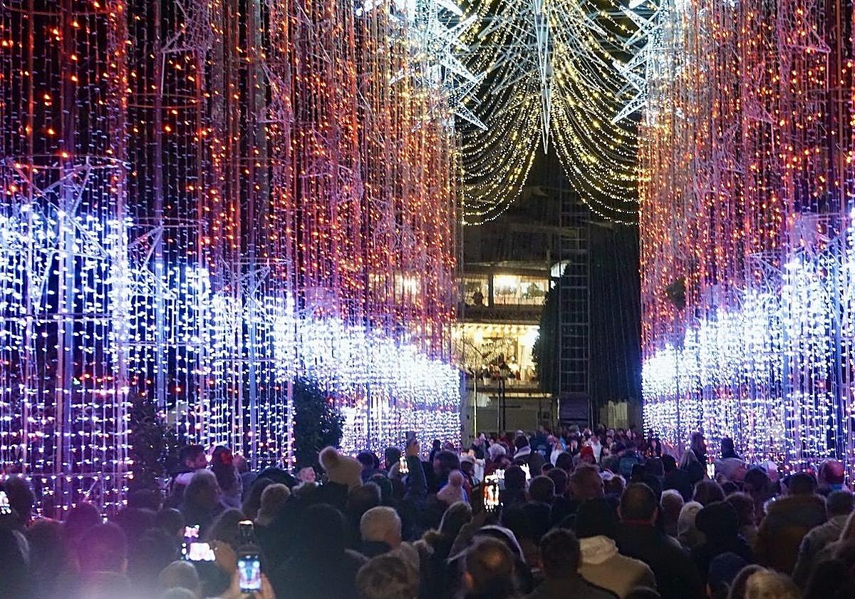 Mijas startet in die Weihnachtszeit mit Lichterglanz und vollem Festprogramm