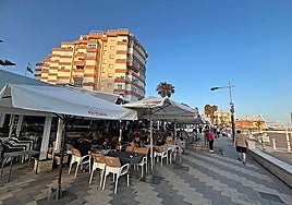 Die Strandpromenade von Torrox Costa.