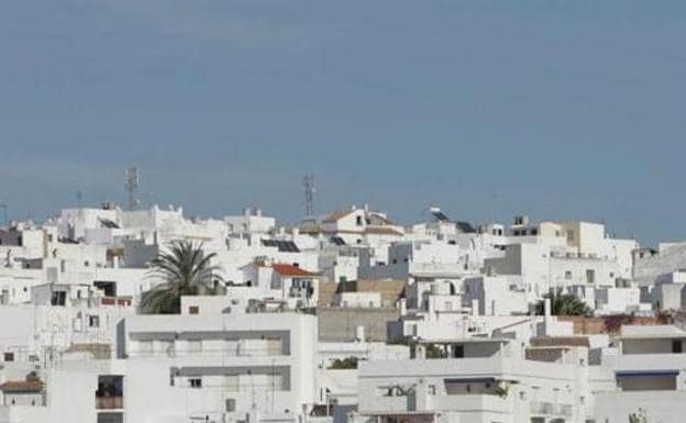 Eight major towns in Andalucía face Junta calls for a coronavirus night curfew