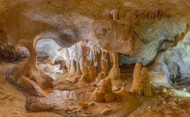 The Junta vows to protect the recently-discovered La Araña cave