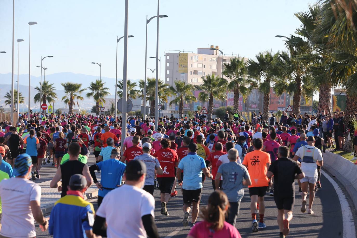 Almost 7,000 people participated in the Malaga half marathon on Sunday.