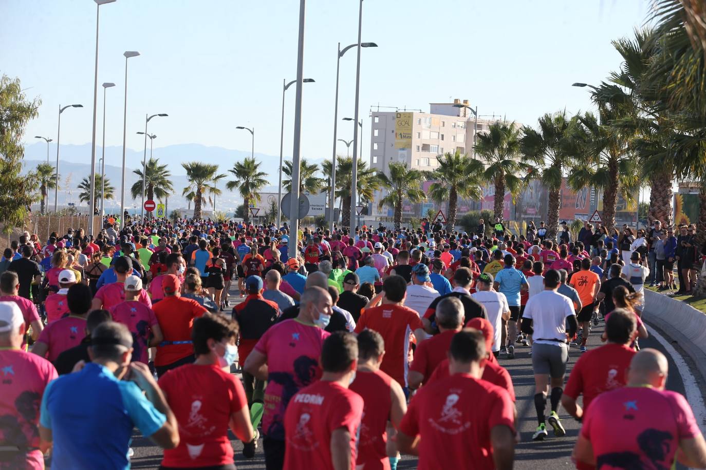 Almost 7,000 people participated in the Malaga half marathon on Sunday.