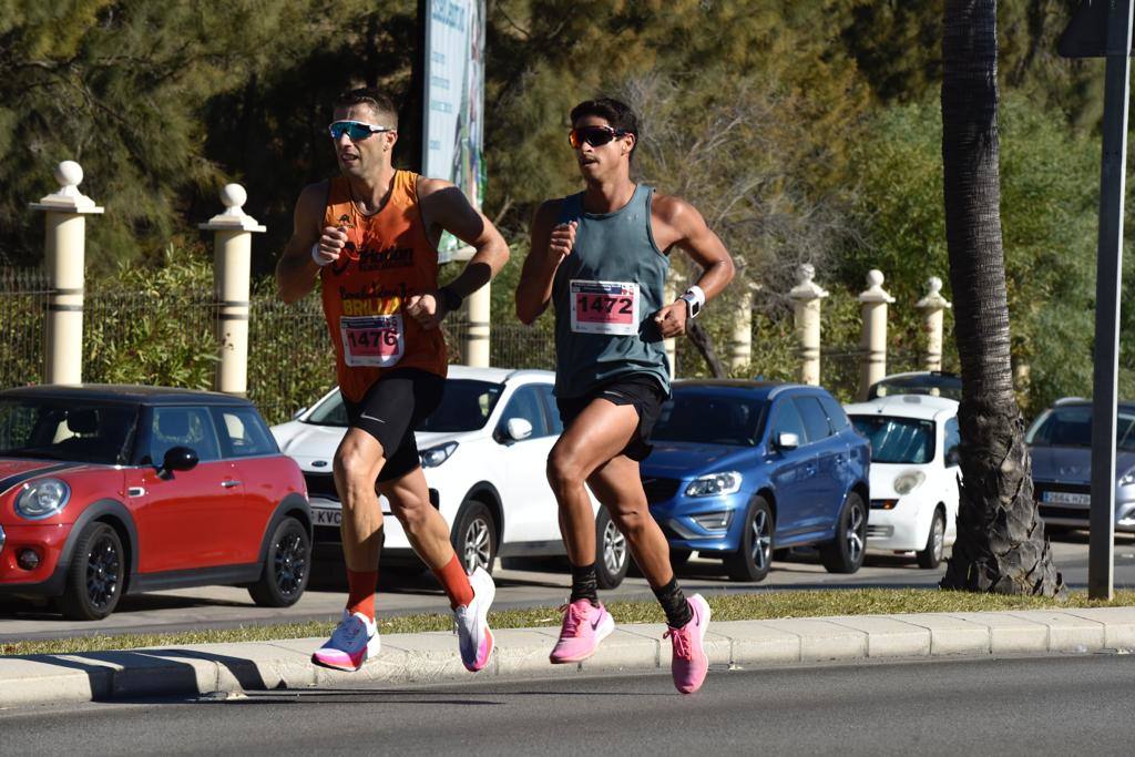 More than 1,300 people took part in races of 21, 10 or five kilometres on Sunday in support of Proyecto Hombre