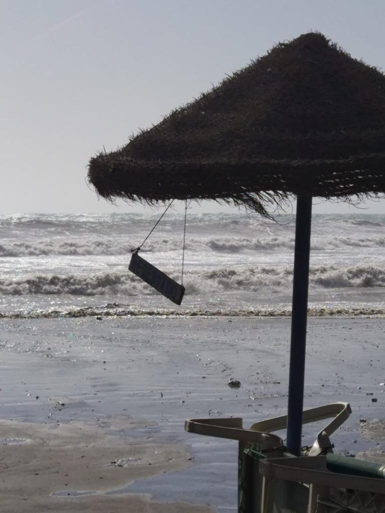 Two people were injured in Malaga province and a beach bar in Fuengirola was flattened. 