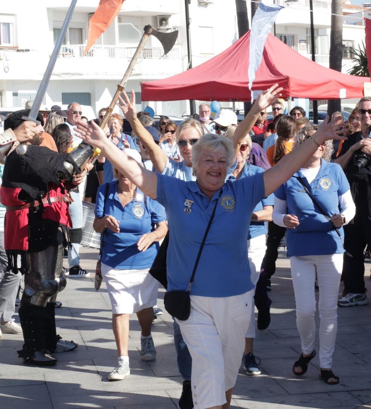 Lions members and volunteers warmed up with a Zumba lesson before the five-kilometre walk. 