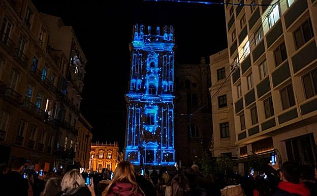 This is the brand-new Christmas video-mapping show on the face of Malaga Cathedral