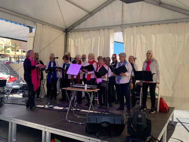 Entertainment at the Torrox International Christmas market.