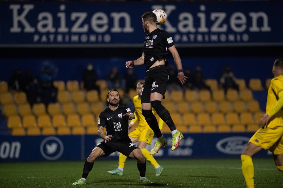 Malaga won away from home for the first time this season on Monday (3 January)
