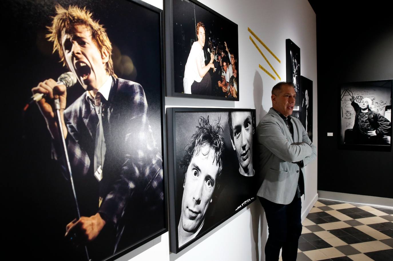 Photos of The Clash, The Slits, Billy Idol and The Ramones revive the wildest, music of the 70s and 80s through the lens of Michael Grecco 