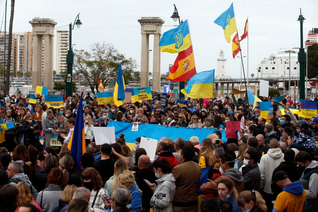 Demonstration in Malaga's Plaza de la Marina, this Sunday. 