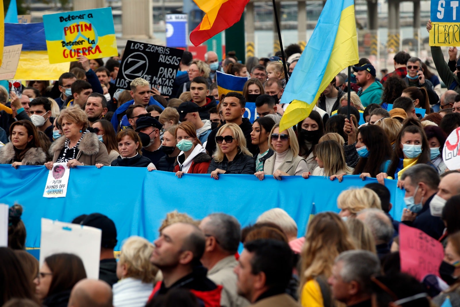 Demonstration in Malaga's Plaza de la Marina, this Sunday. 