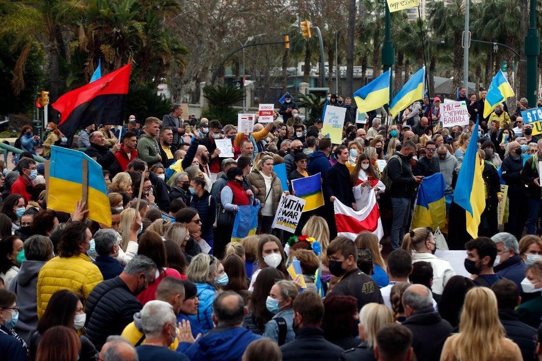 Demonstration in Malaga's Plaza de la Marina, this Sunday. 