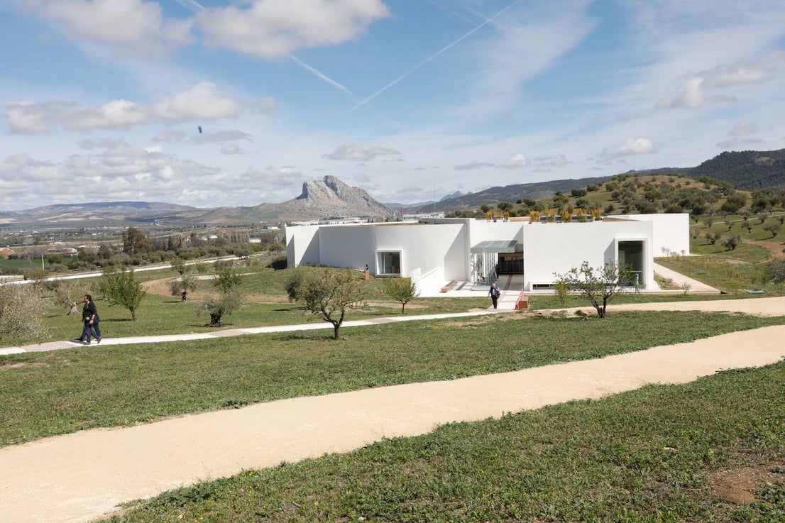 The centre, officially opened by the president of the Junta de Andalucía, now hosts four exhibitions