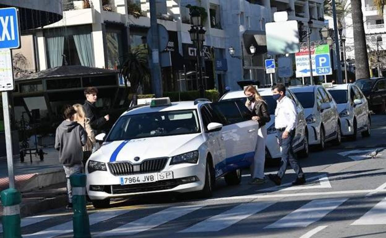 A convoy of taxis will be setting off from Marbella on 31 March. 