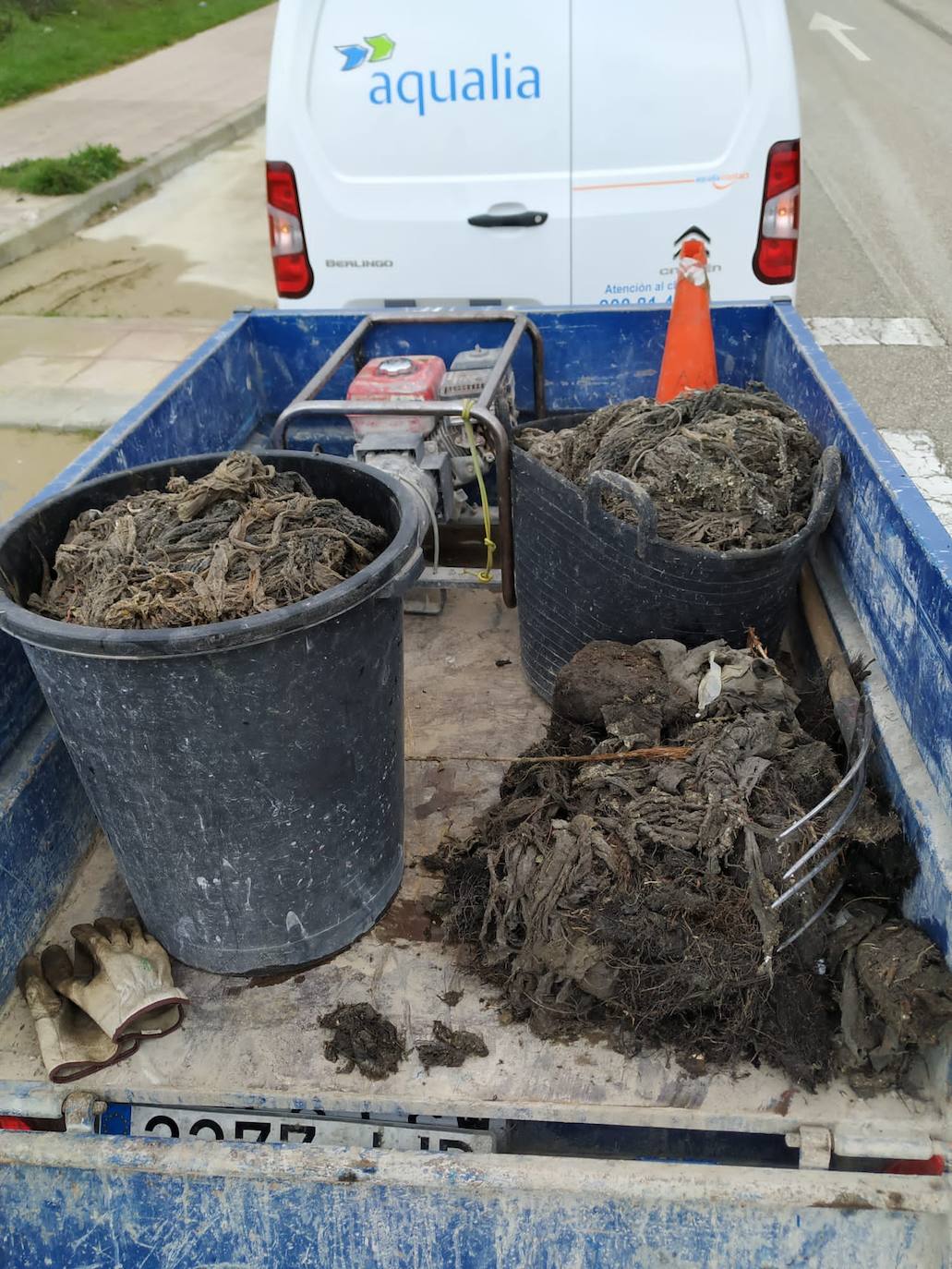 Imagen secundaria 1 - ‘Don’t clog it up’ campaign launched as 24 tonnes of wet-wipes removed from sewage pipes in Ronda