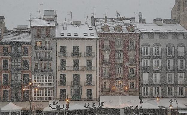 Snowing in Pamplona.