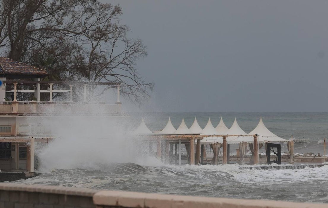 Photographs of the damage to the beaches of the Costa del Sol due to the storm