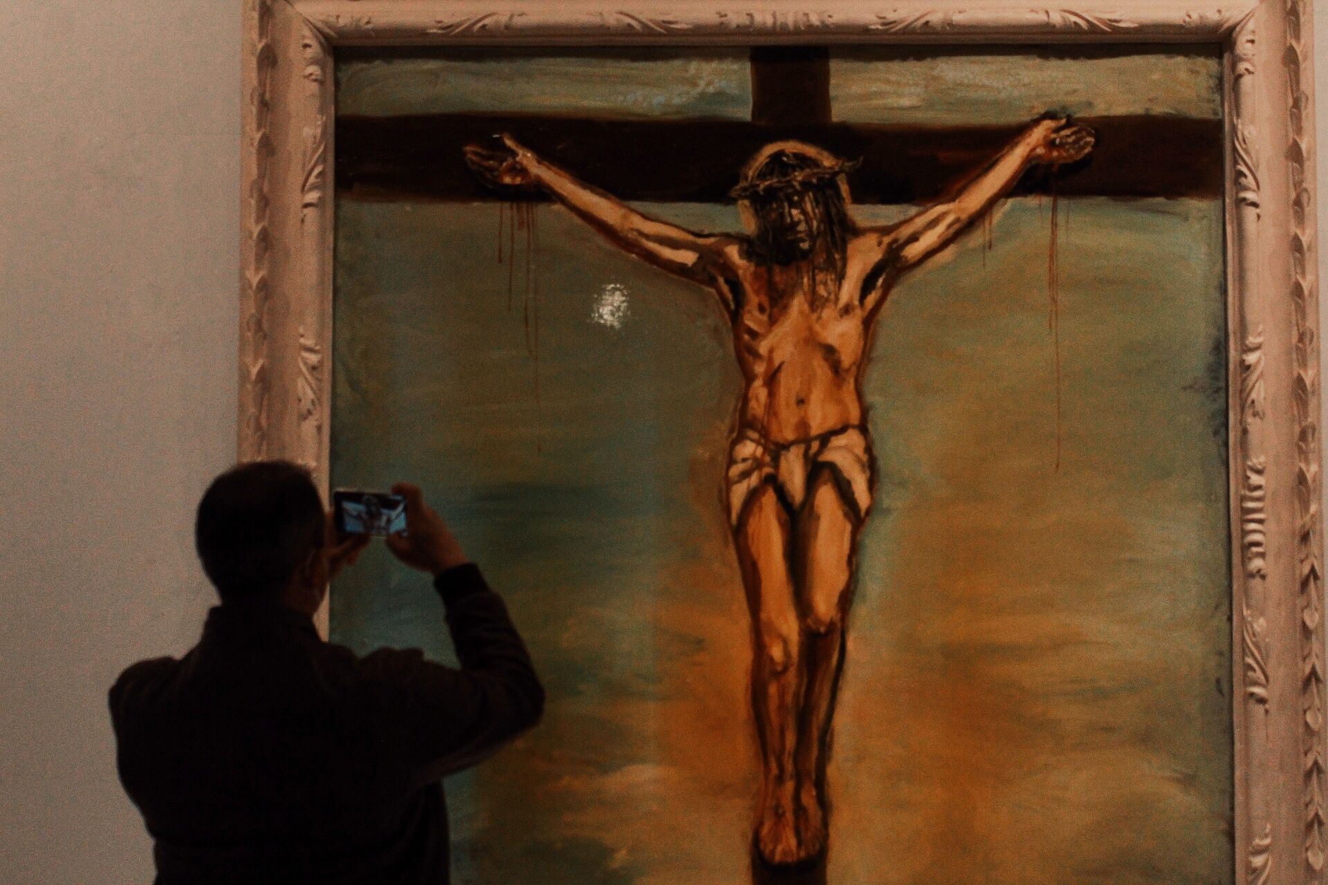 The North American artist recreates traditional Spanish paintings.