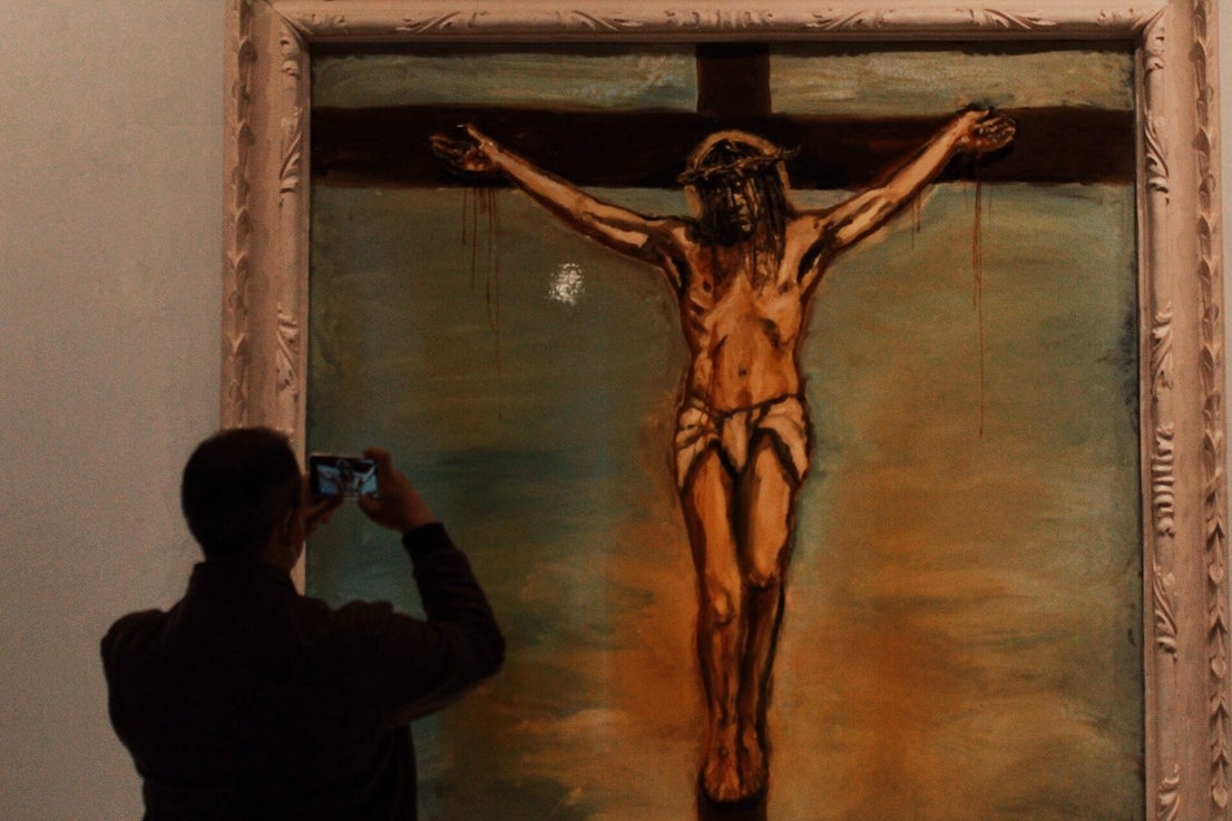 The North American artist recreates traditional Spanish paintings.