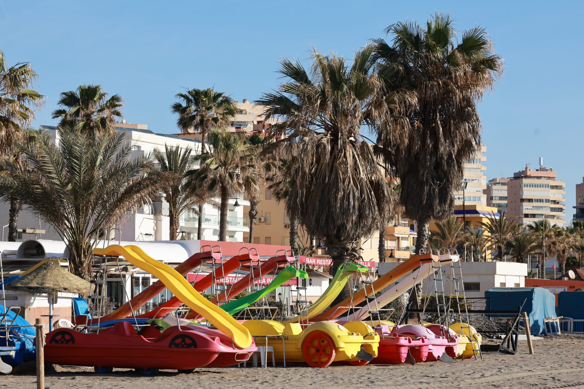 Working against the clock on the Huelin and La Malagueta beaches in Malaga city, and also on the beaches of Torremolinos