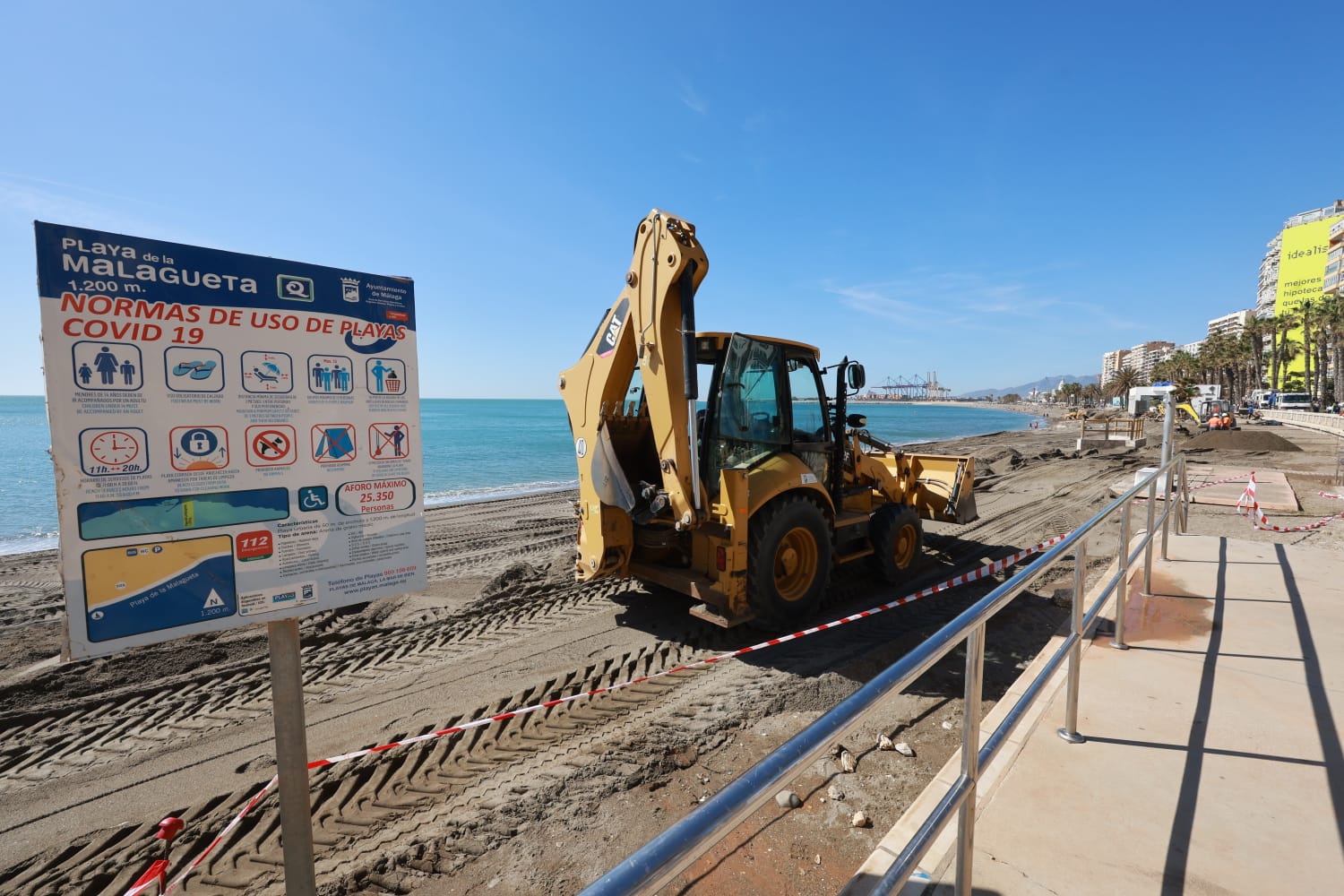 Working against the clock on the Huelin and La Malagueta beaches in Malaga city, and also on the beaches of Torremolinos