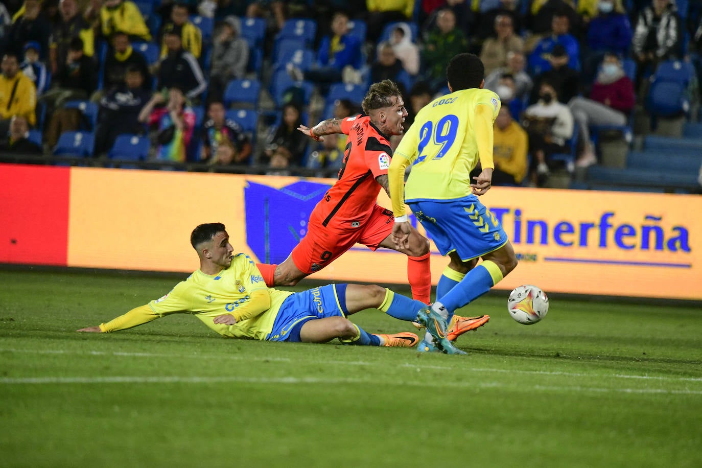 Malaga could not take the three points from Las Palmas.