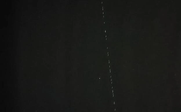 Did you see a mysterious line of lights in the sky over the Costa del Sol early this morning?