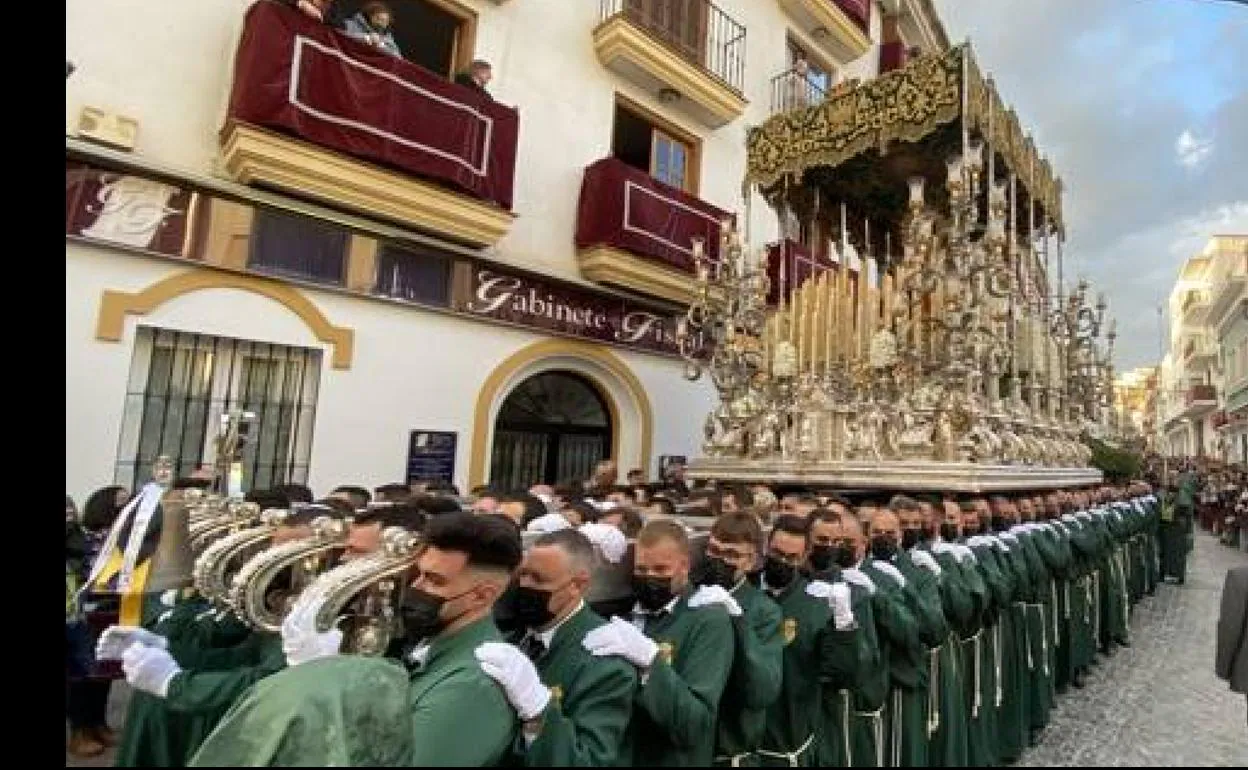 A Holy Week procession in Vélez-Málaga 