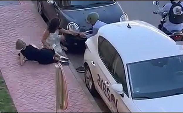 This is the shocking moment thieves tried to steal a luxury watch from a woman in Marbella