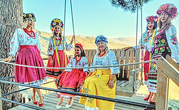 The Ukrainian national costume show in Los Caracoles in Nerja. 