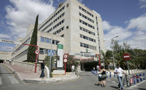 Doctors suspect a ten-month-old baby who was admitted to hospital in Malaga had ingested drugs