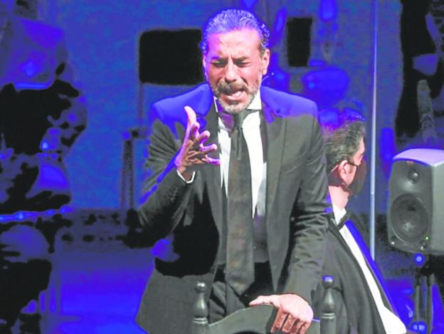 Gypsy performers dominate Torremolinos flamenco festival 