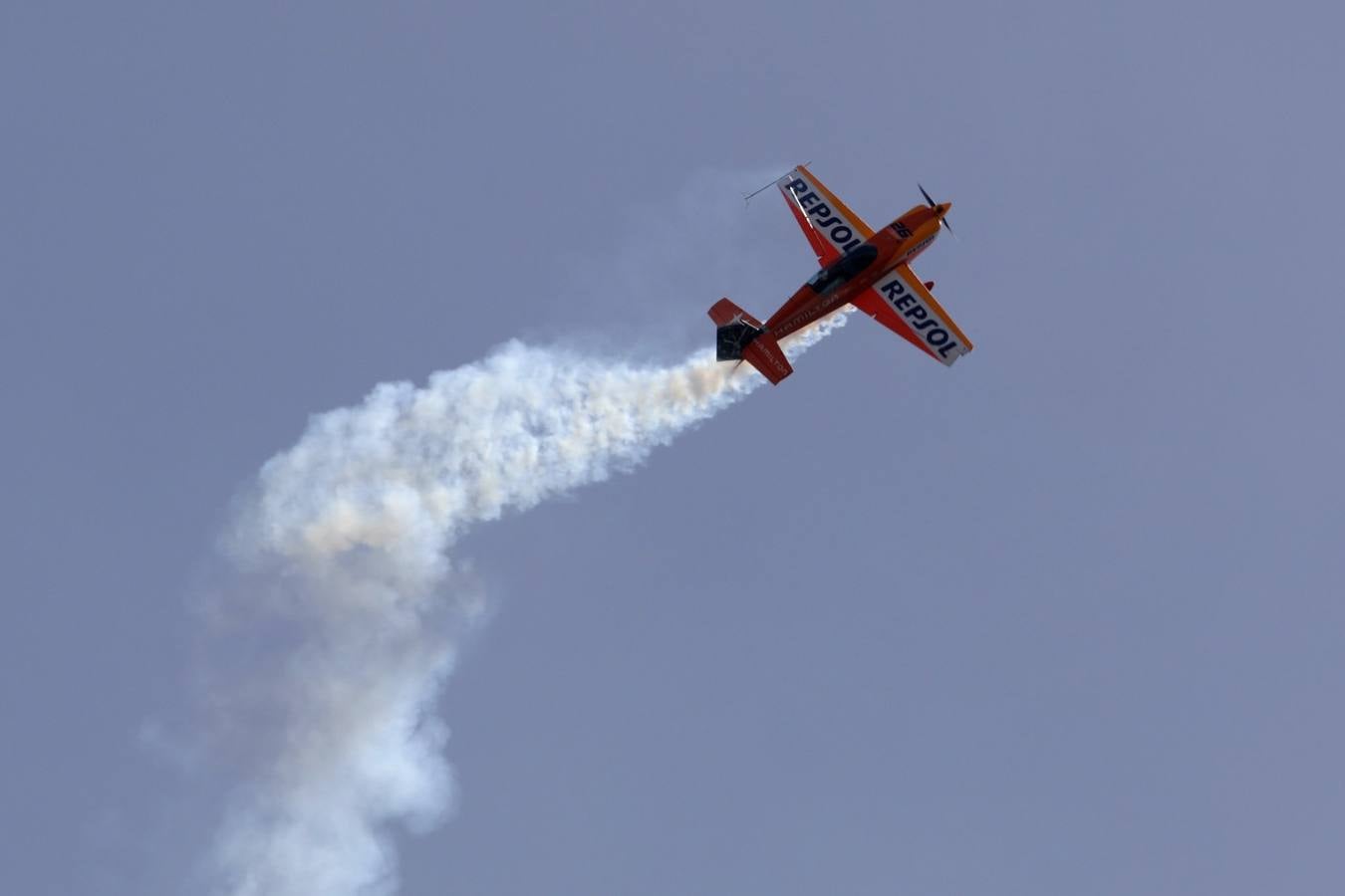 From the early hours of Sunday morning the Torre del Mar beach, on the the Costa del Sol, was full of people waiting to see what is already recognised as one of the best air festivals in Europe. 