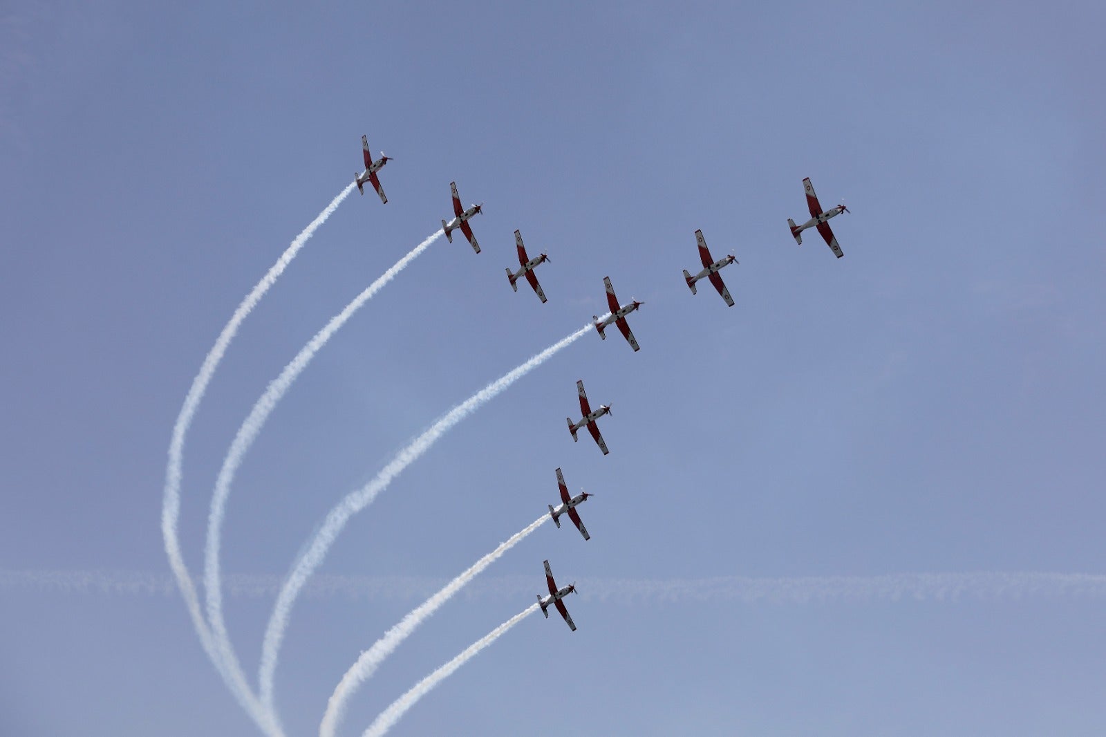 From the early hours of Sunday morning the Torre del Mar beach, on the the Costa del Sol, was full of people waiting to see what is already recognised as one of the best air festivals in Europe. 