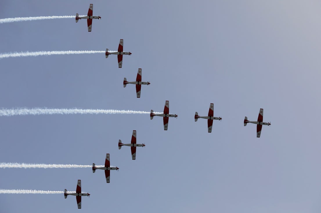From the early hours of Sunday morning the Torre del Mar beach, on the the Costa del Sol, was full of people waiting to see what is already recognised as one of the best air festivals in Europe. 