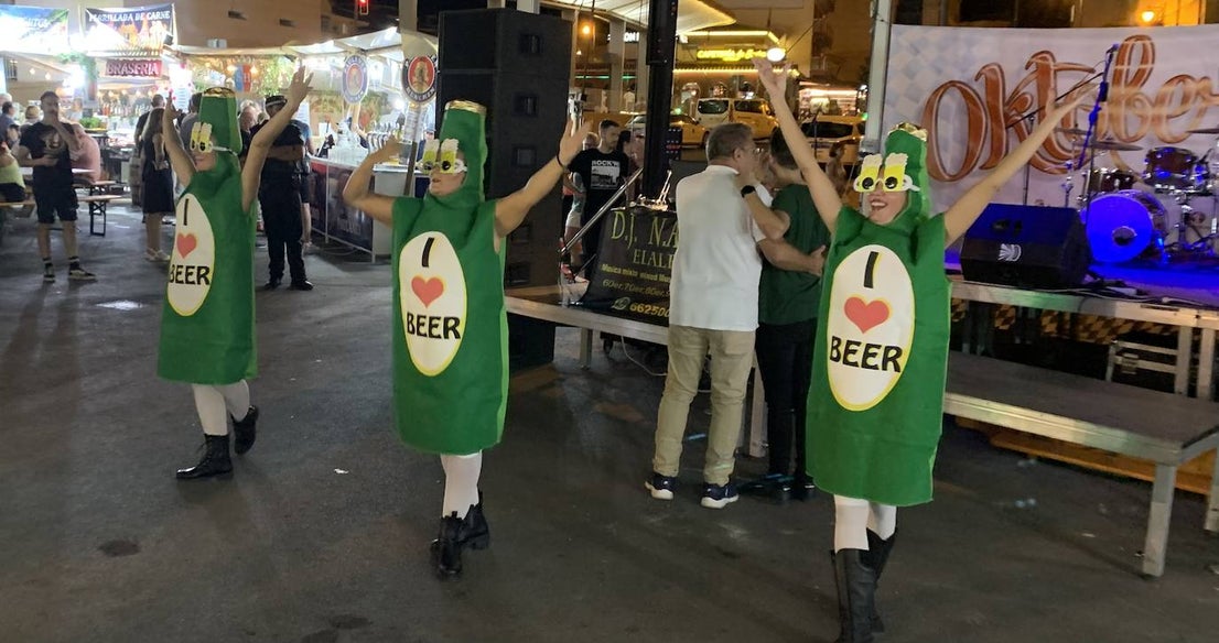 More than 500 people attended the first night of the Oktoberfest event in Torrox.