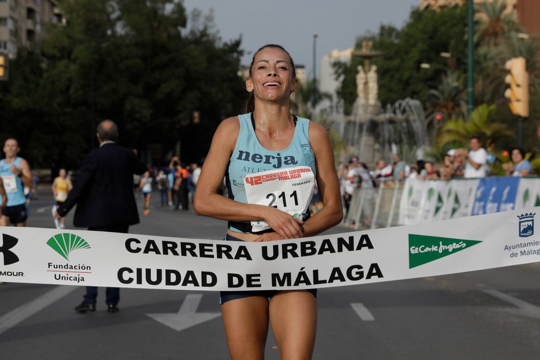 Nearly 10,000 athletes took part in the 42nd Carrera Urbana Ciudad de Málaga. 