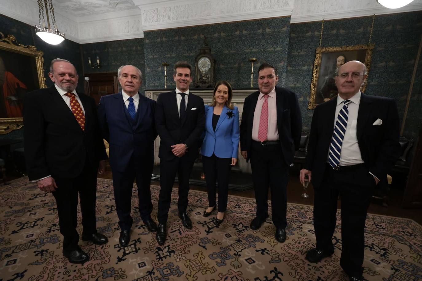 Authorities and travel professionals in London for the WTM got together at the annual SUR dinner last night